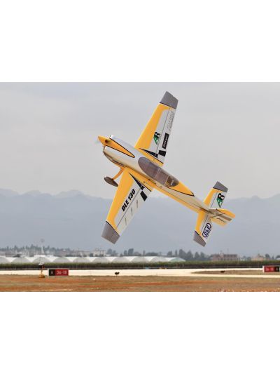 Pilot RC Extra 115